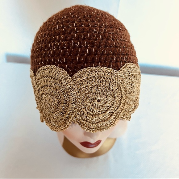 Roman Keflay Hand Crochet 20’s Style Hat - Picture 13 of 16